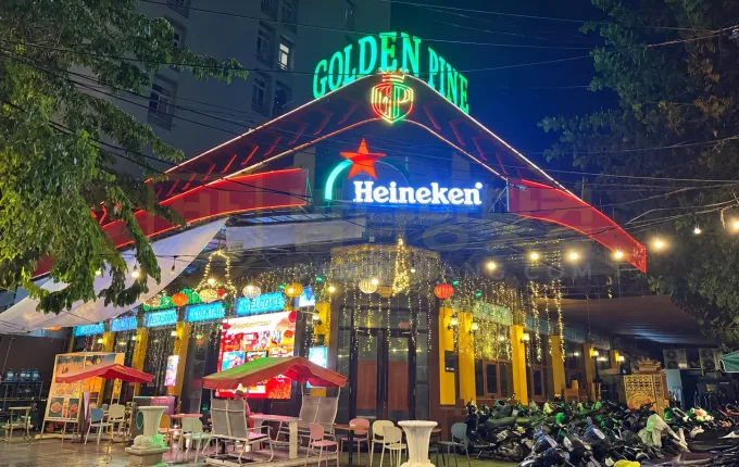 뉴 골든 파인 펍 - New Golden Pine Pub
